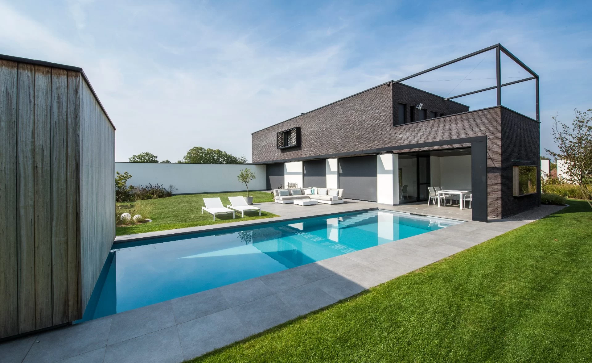 Zwembad-op-maat-Zwembad-Uniek-Valkenswaard-11adc961